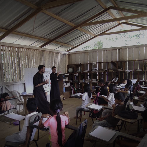 ASE Formacion de futuros sacerdotes